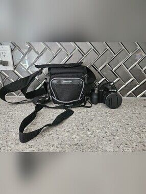 Fujifilm FinePix S3400